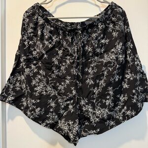 Torrid Black and White Patterned Shorts